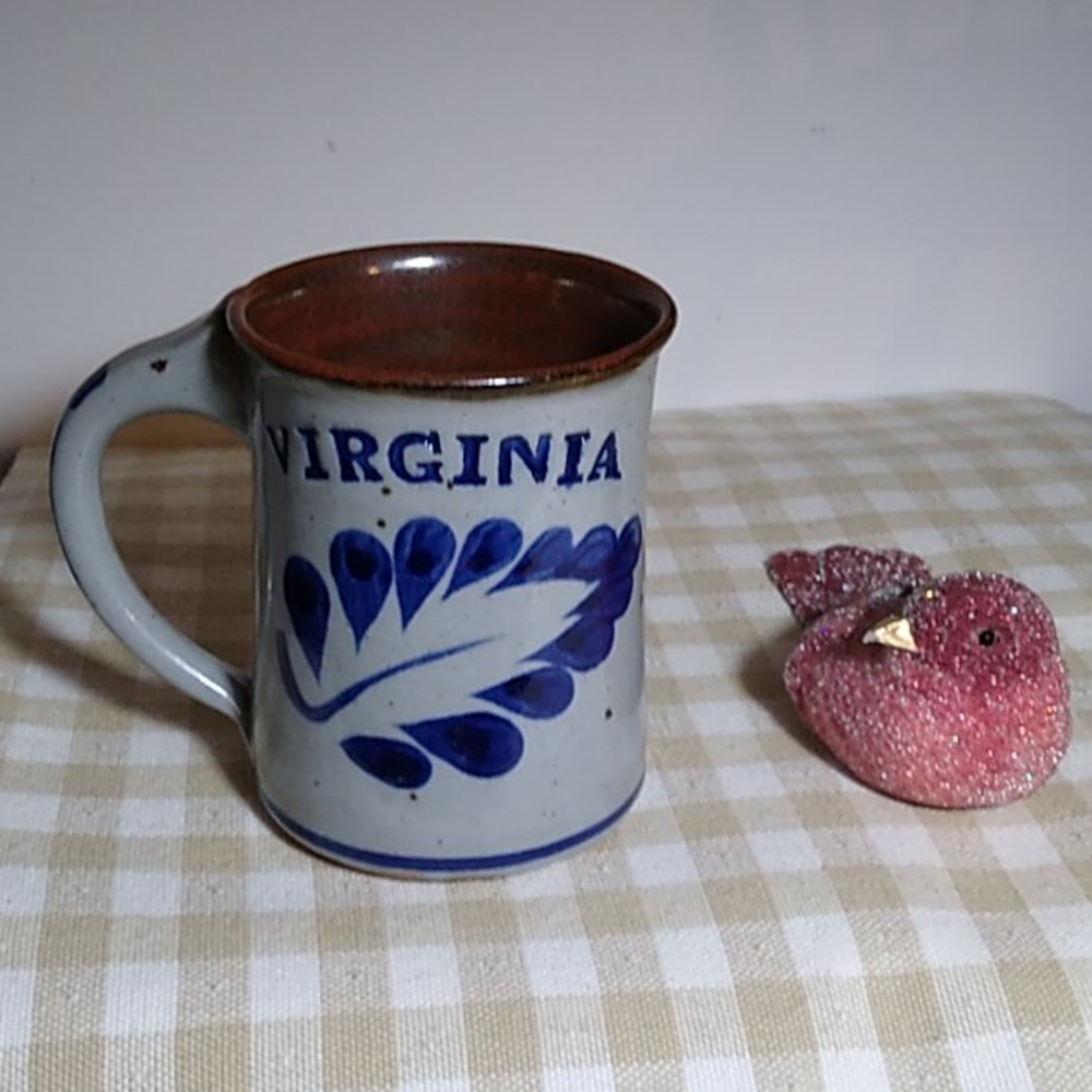 Vintage Pottery Cup/Mug VIRGINIA